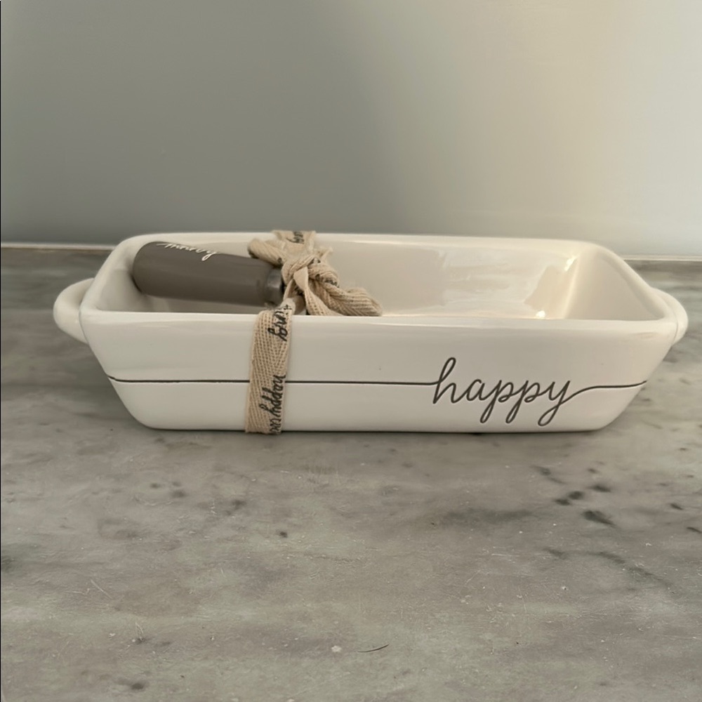 Mud Pie White Ceramic Baking Dish with Spreader